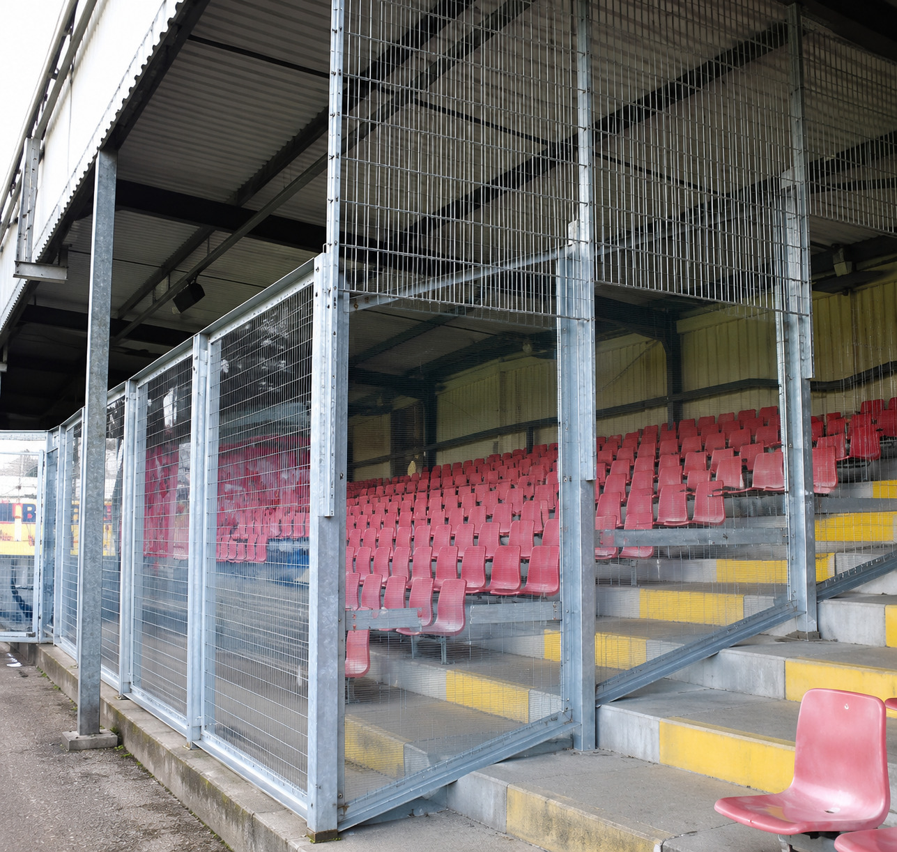 polycarbonaat wand stadion