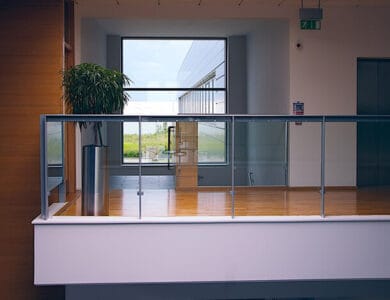Plexiglas balustrade