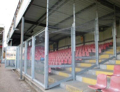 Polycarbonaat tussenwand stadion