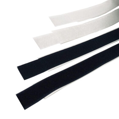Klittenband in wit of zwart lusband en haakband