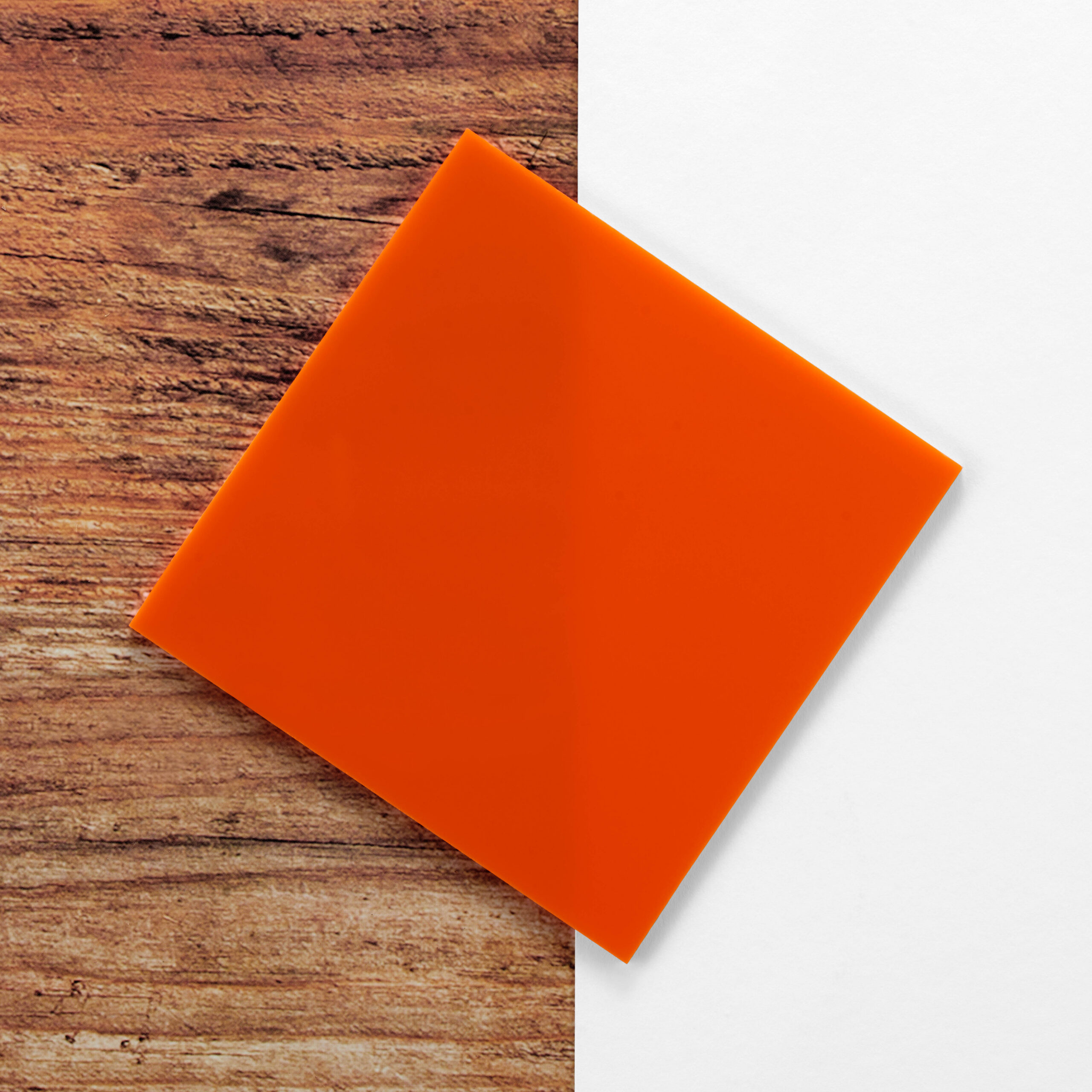 Plexiglas oranje 3 mm LT 14