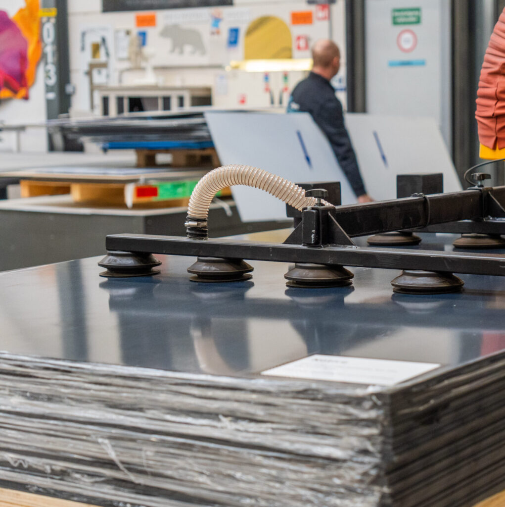 Kunststof platen zuignappen CNC machine