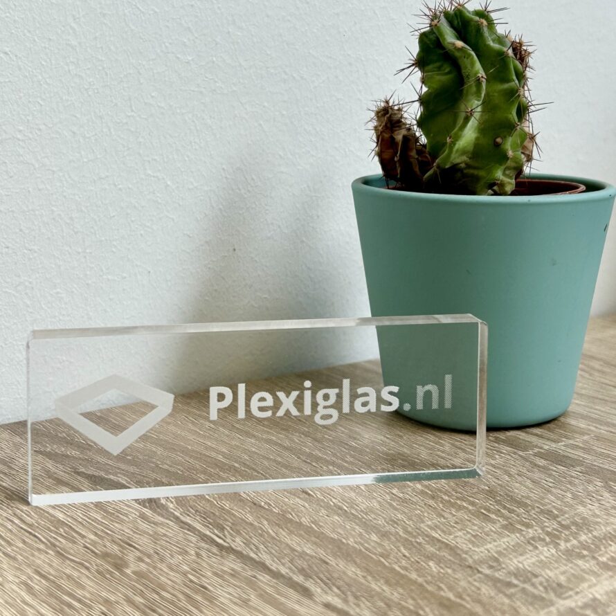 Plexiglas lasergraveren
